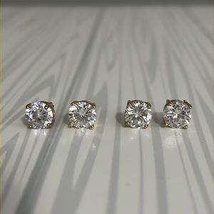 Charming Charlie Clear RSVP Studs Set of Two